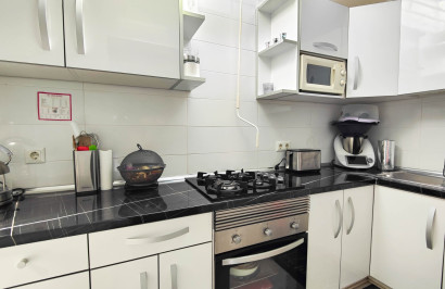 Herverkoop - Stadshuis - Torrevieja - Torreta - Salado