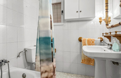 Reventa - Apartamento / Piso - Torrevieja - Playa de los Locos