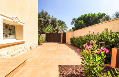 Obra nueva - Villa independiente - Cabo Roig