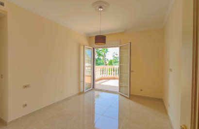 Obra nueva - Villa independiente - Cabo Roig