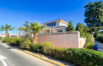 Resale - Detached Villa - La Mata