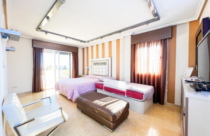 Resale - Detached Villa - La Mata