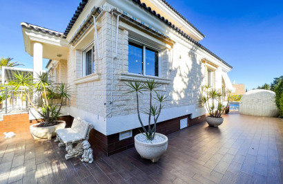Resale - Detached Villa - La Mata
