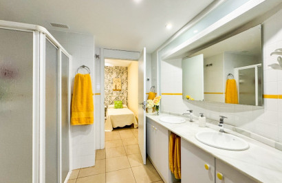 Resale - Apartment / Flat - Playa Flamenca