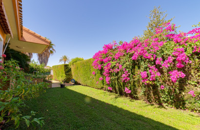 Reventa - Villa independiente - Dehesa de Campoamor - Campoamor