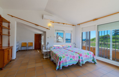 Reventa - Villa independiente - Dehesa de Campoamor - Campoamor