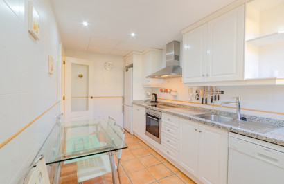 Reventa - Casa de Pueblo - Benidorm - Finestrat