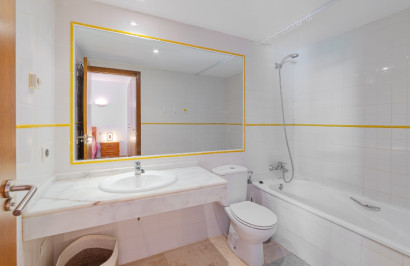 Herverkoop - Appartement / Flat - Punta Prima