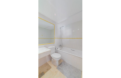 Herverkoop - Appartement / Flat - Punta Prima