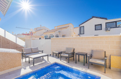 Reventa - Villa independiente - Orihuela Costa - Los Altos