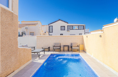 Reventa - Villa independiente - Orihuela Costa - Los Altos