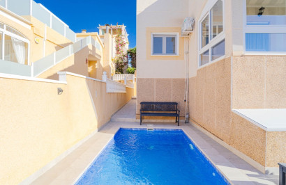 Reventa - Villa independiente - Orihuela Costa - Los Altos