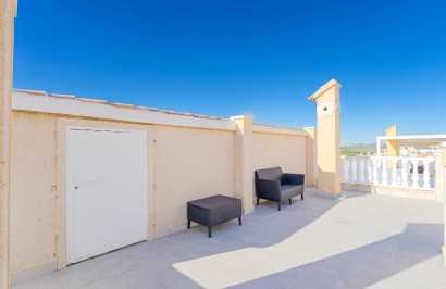 Reventa - Villa independiente - Orihuela Costa - Los Altos