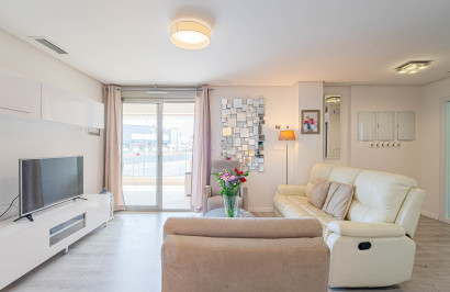Reventa - Apartamento / Piso - Orihuela Costa - Los Dolses