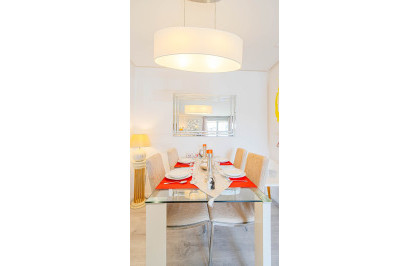 Reventa - Apartamento / Piso - Orihuela Costa - Los Dolses
