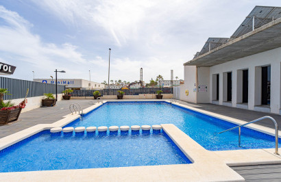 Reventa - Apartamento / Piso - Orihuela Costa - Los Dolses