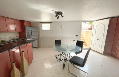 Reventa - Villa independiente - Ciudad Quesada - Central Quesada