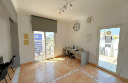 Reventa - Unidad Comercial - Orihuela Costa - Playa Flamenca