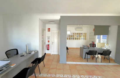 Reventa - Unidad Comercial - Orihuela Costa - Playa Flamenca