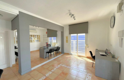 Reventa - Unidad Comercial - Orihuela Costa - Playa Flamenca