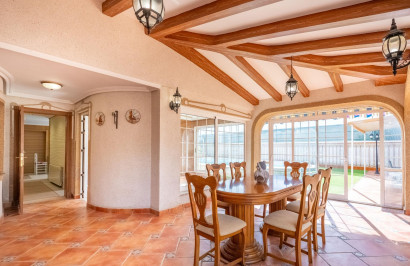 Reventa - Villa independiente - Torrevieja - El chaparral