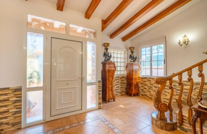 Reventa - Villa independiente - Torrevieja - El chaparral