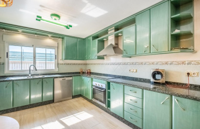 Reventa - Villa independiente - Torrevieja - El chaparral