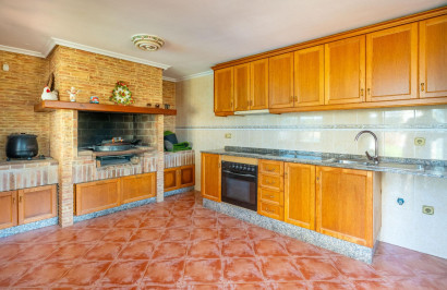 Reventa - Villa independiente - Torrevieja - El chaparral