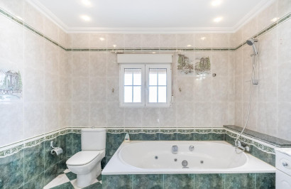 Reventa - Villa independiente - Torrevieja - El chaparral