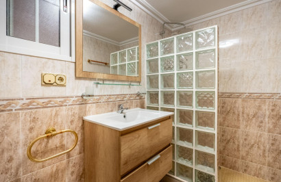 Reventa - Villa independiente - Torrevieja - El chaparral