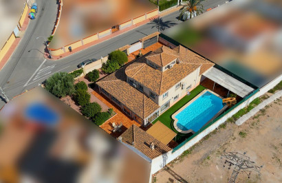 Reventa - Villa independiente - Torrevieja - El chaparral
