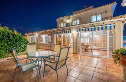Reventa - Villa independiente - Torrevieja - El chaparral