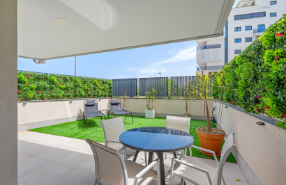 Resale - Apartment / Flat - Dehesa de Campoamor