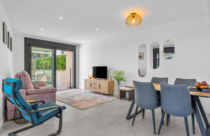 Resale - Apartment / Flat - Dehesa de Campoamor