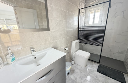 Resale - Detached Villa - Villamartín