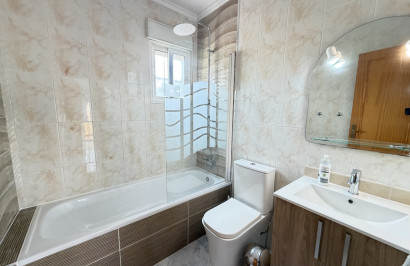 Resale - Detached Villa - Villamartín