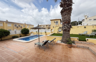 Resale - Detached Villa - Villamartín