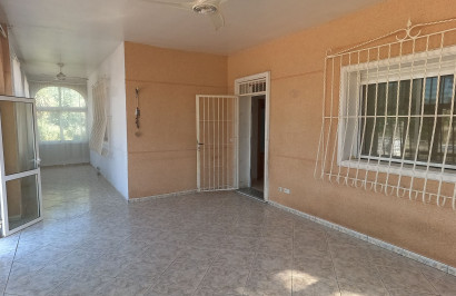 Resale - Detached Villa - Dolores