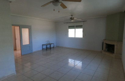 Resale - Detached Villa - Dolores