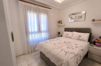 Resale - Apartment / Flat - Algorfa