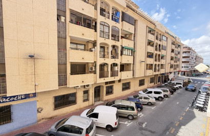 Herverkoop - Appartement / Flat - Torrevieja