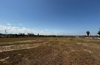 Resale - Plot / Land - San Miguel de Salinas - San Miguel Salinas
