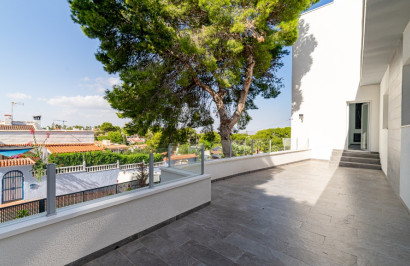 Herverkoop - Vrijstaande villa - Los Balcones