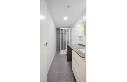 Reventa - Apartamento / Piso - Torrevieja
