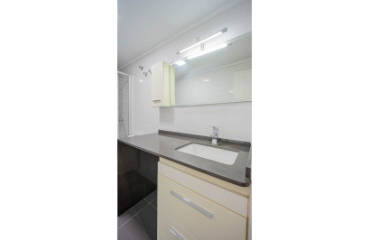 Reventa - Apartamento / Piso - Torrevieja