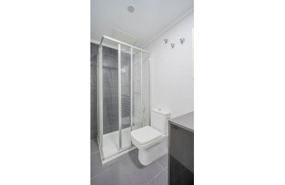 Reventa - Apartamento / Piso - Torrevieja