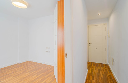 Reventa - Apartamento / Piso - Torrevieja