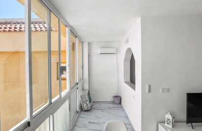 Resale - Apartment / Flat - Orihuela Costa - Punta Prima