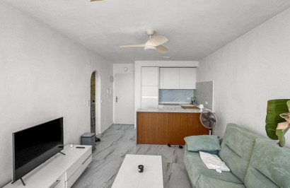 Resale - Apartment / Flat - Orihuela Costa - Punta Prima
