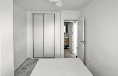 Resale - Apartment / Flat - Orihuela Costa - Punta Prima